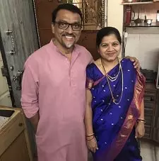 shubha shinde with her husband girish vitthal