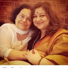supriya shukla with her mother sunita raina