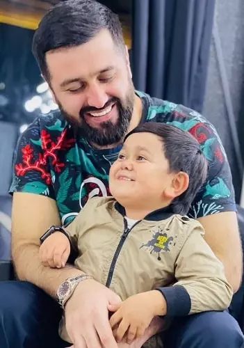 abdu rozik with his mentor baron behruz