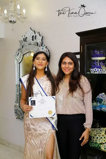 nimrit kaur ahluwalia the tiara queen with judge dr nida khateeb