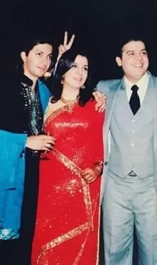 sajid khan with sister farah khan and brother-in-law shirish kunder
