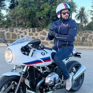 shalin bhanot with his bmw bike