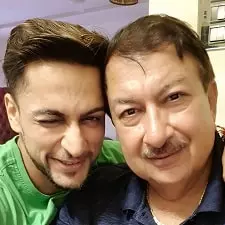 shalin bhanot with his father brij mohan bhanot