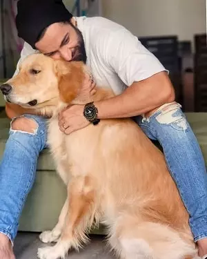 shalin bhanot with his pet dog swag