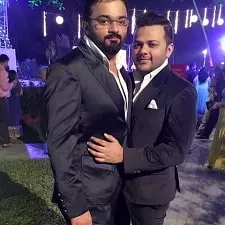 shrenik parikh with his brother gaurav parikh
