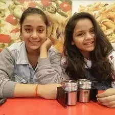 sumbul touqeer khan with her sister saniya touqeer khan