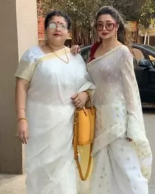 tina datta with her mother madhumita datta