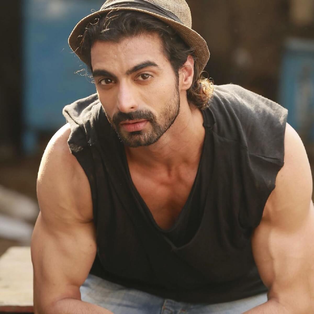 Tushar Kalia Biography Wiki Age Caste Religion Height Movies