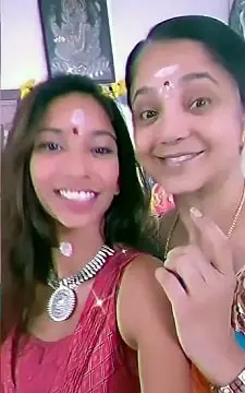 aishwarya bhaskaran with her daughter anaina kandrikar
