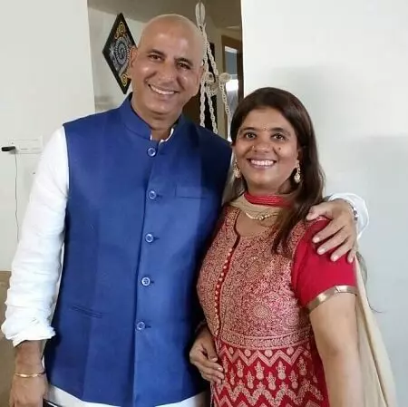atul kapoor with his wife pratibha tripathi kapoor