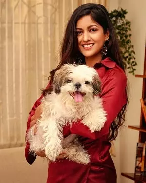 ishita dutta with her pet dog happy dutta
