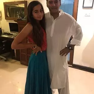 kamal sadanah with his daughter leia