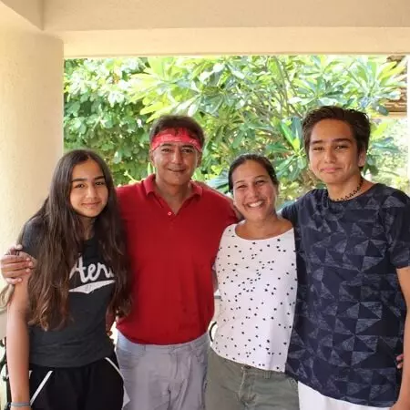 kamal sadanah with his wife lisa john and children angath and leia