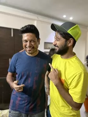 vatsal sheth with his brother darshil sheth