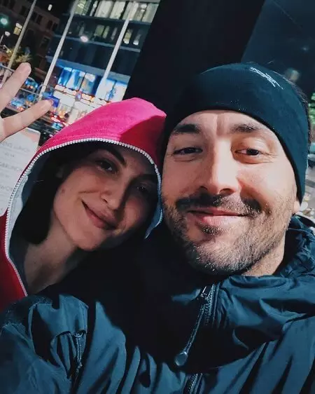 elli avrram with her brother konstantin avramidis