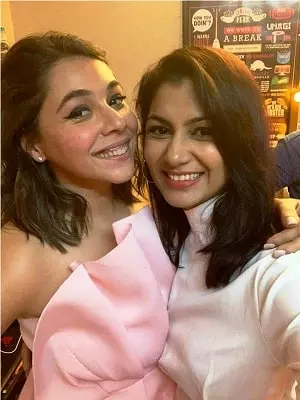 maanvi gagroo with sriti jha
