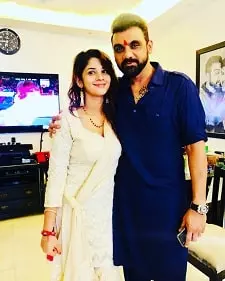 sapna gill with her brother