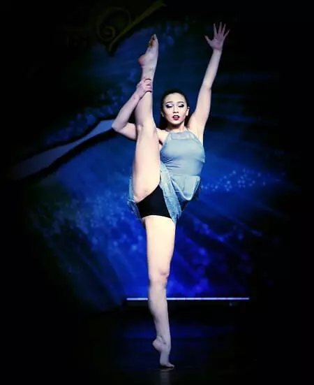 devyn nekoda dancing