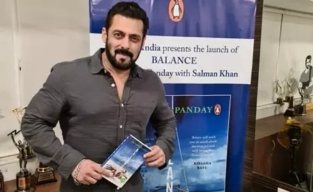 salman khan launches deanne panday book