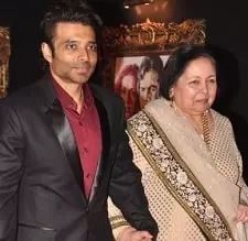 uday chopra with mother pamela chopra