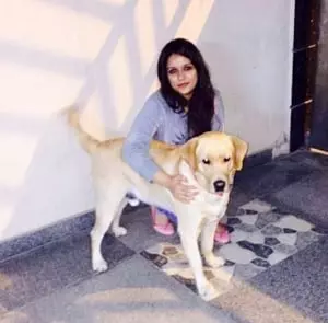 anubhuti chauhan with her pet dog peppy