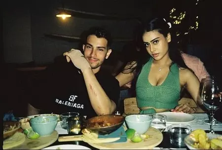 nysa devgan with vedant mahajan