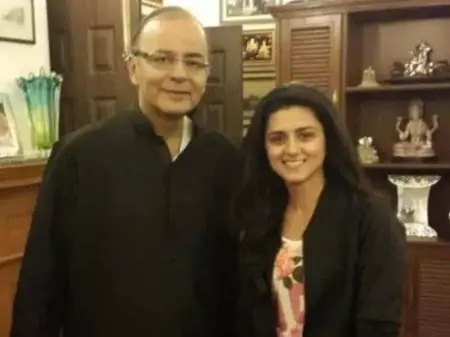 ridhi dogra with uncle arun jaitley