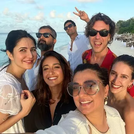 sebastien laurent michel and ileana dcruz spotted together