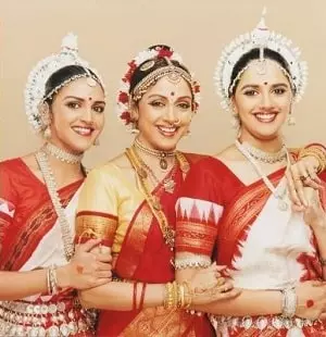 hema malini, esha deol and ahana deol