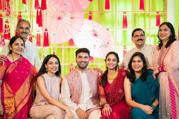 samanta dhulipala with her family
