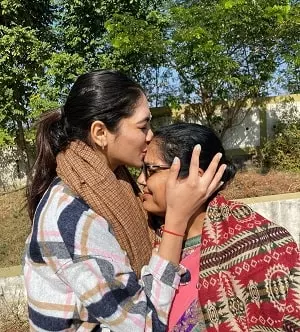 yogita bihani with her mother shanti bihani