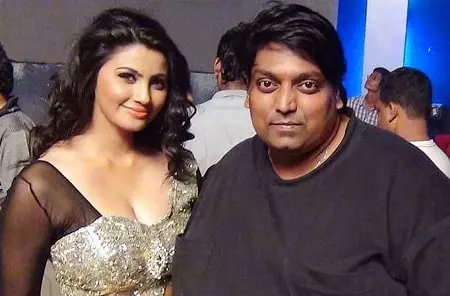 daisy shah with ganesh acharya