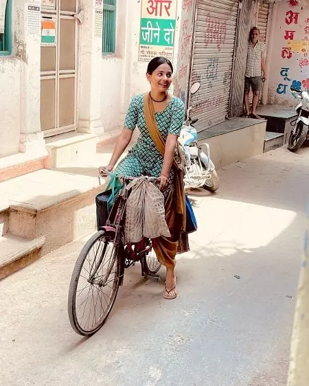 Deepali Gautam in Sandeep Bhaiya