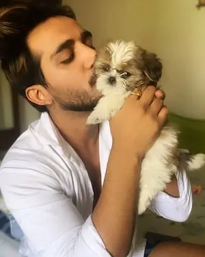 anuraag malhan with his pet dog