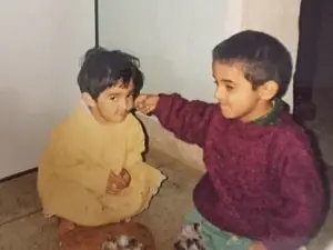 childhood picture of radhika mehrotra with brother kartik mehrotra