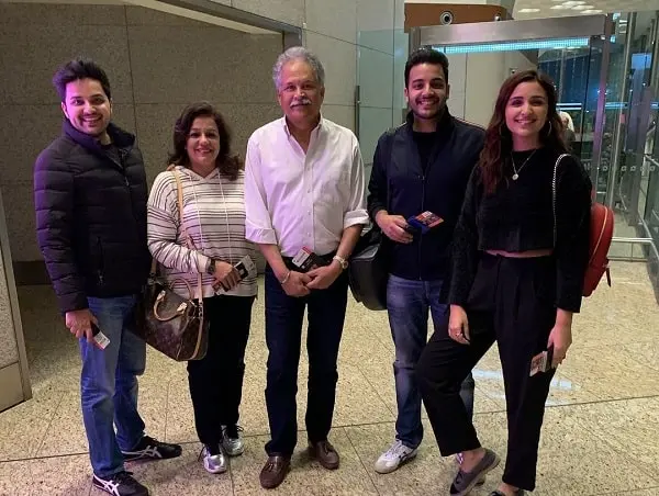 parineeti chopra family picture