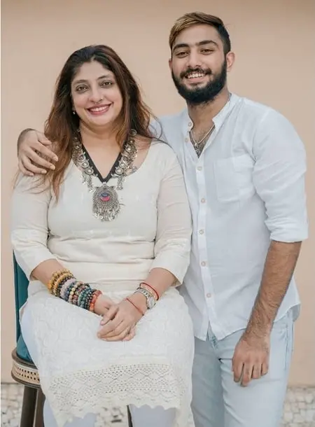 jigna vora with son nishil mehta