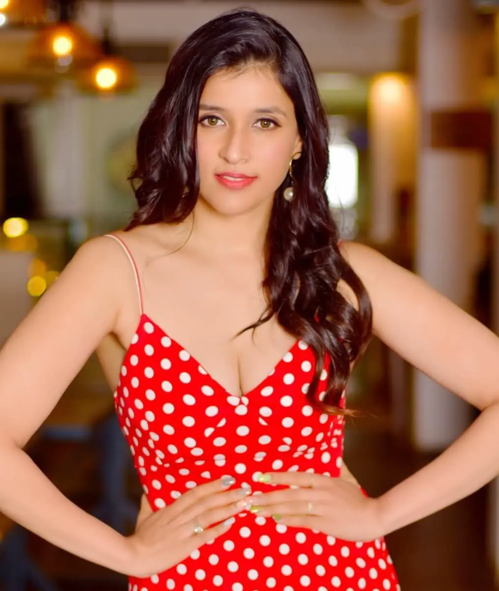 mannara chopra