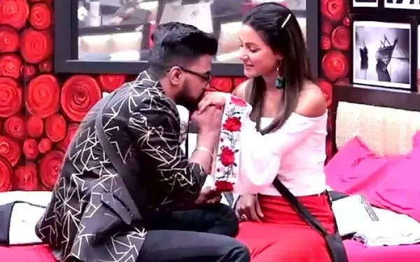 rocky jaiswal with hina khan in bigg boss house