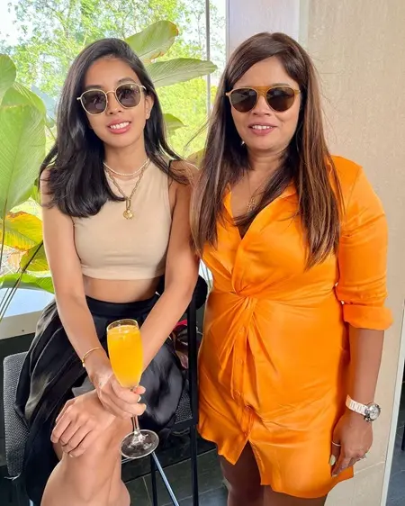 elixir nahar with mother poornima shetty