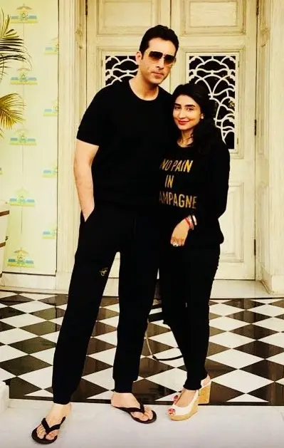 kanav puri with priyanka sethi