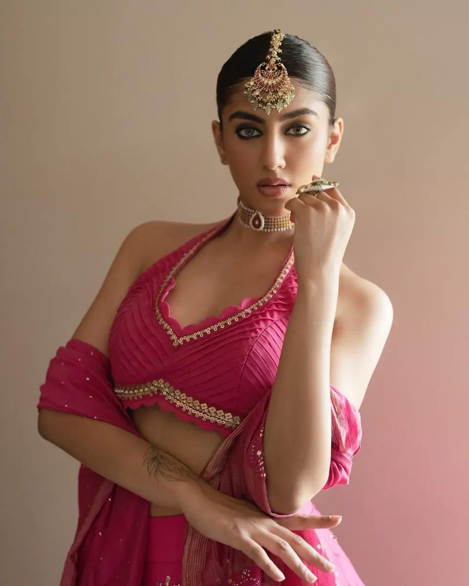 rajvi brahmbhatt