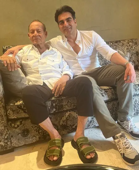 arbaaz khan with father salim khan