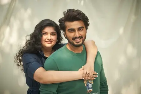 arjun kapoor with sister anshula kapoor