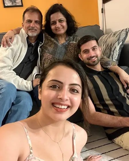family picture of shrenu parikh