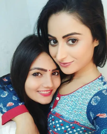 aishwarya sharma with ashna kishore