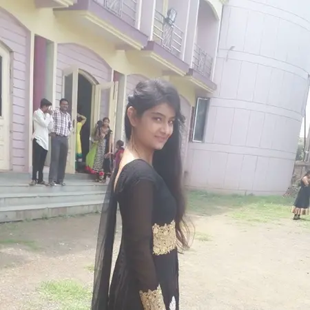 Hemanshi Ruparel in her College Days