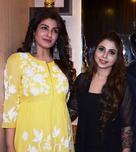 shura khan with raveena tandon during inauguration of the thai villa