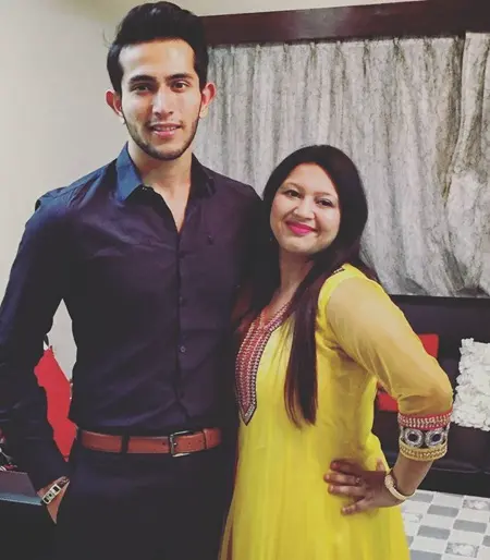 utkarsh kohli with sister aarushi kohli