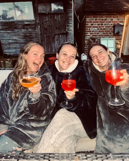 alice capsey with sisters libby and jules